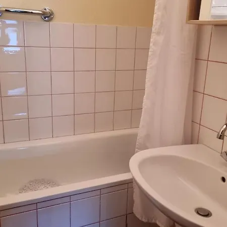 Chez Mady - Terrasse, Vue Montagne & Proche アパート